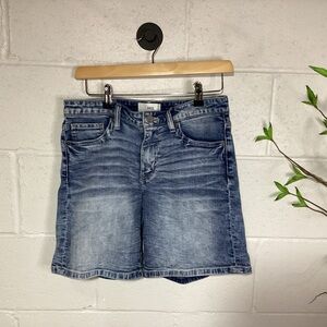 BKE Light Blue Denim Jeans | Cute!